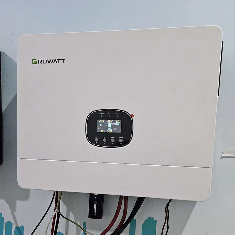 GroWatt SPF 6000 ES Plus, 6 кВт, однофазный солнечный инвертор с отключенной решеткой, выход 230 В переменного тока, фотоэлектрический вход 500 В постоянного тока, двойной MPPT-инвертор чистой синусоидальной волны для удаленных жилых солнечных энергетических систем